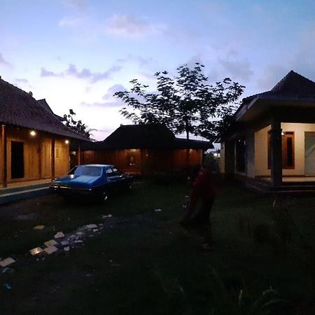 Rumah Limas Yogyakarta Luaran gambar